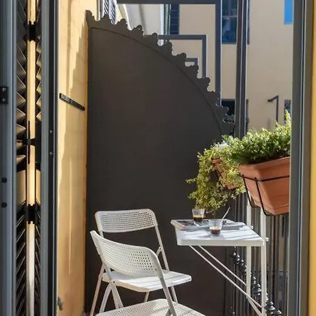 Apartment Arco Della Pace Charm
