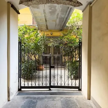 Arco Della Pace Charm Apartment Milan